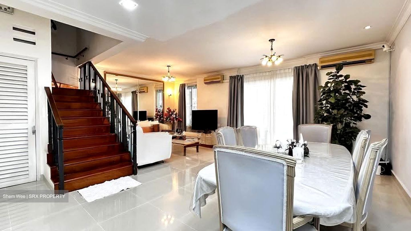 Yio Chu Kang Terrace (D19), Terrace #620357621